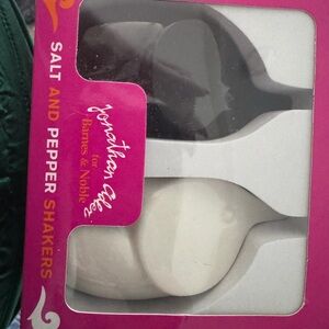 Jonathan Adler elephant Salt and Pepper Shakers